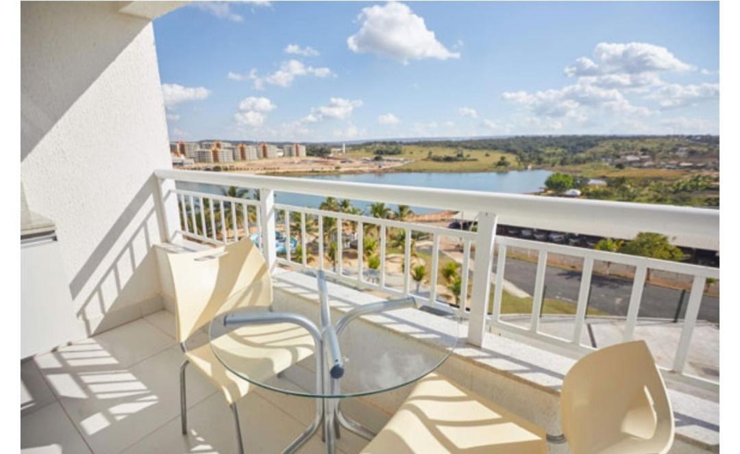 Apto Resort Do Lago Caldas Novas Bagian luar foto